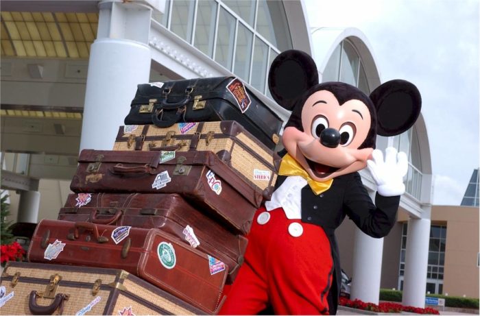 What+essentials+do+you+need+to+pack+for+Disney%3F