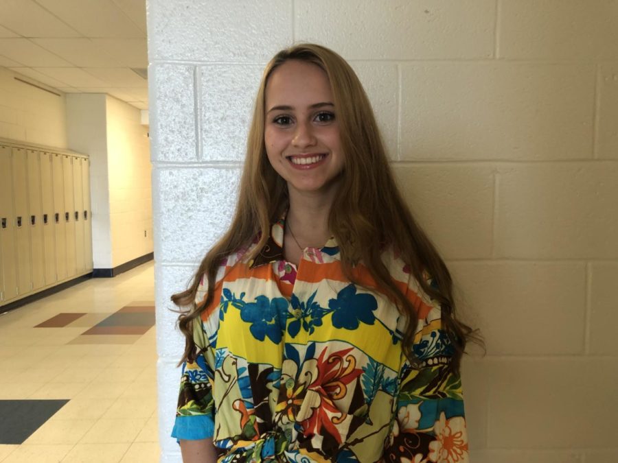 Olivia Falciani for Sophomore Class Vice President
