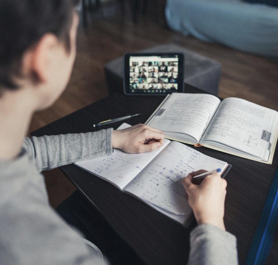5 Online School Essentials That You Can Buy On Amazon