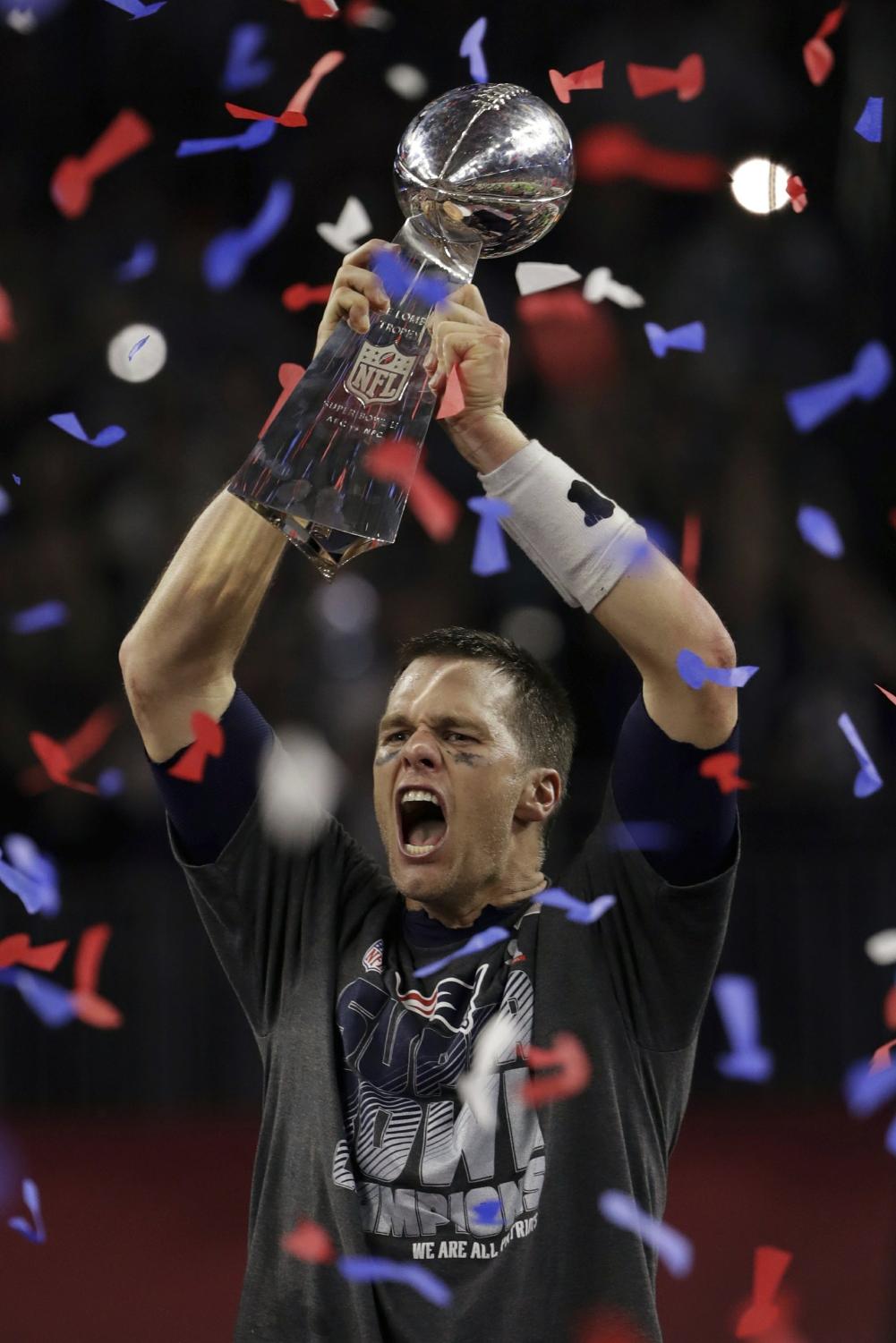 Tom Brady would first be eligible for NFL Hall of Fame in 2027